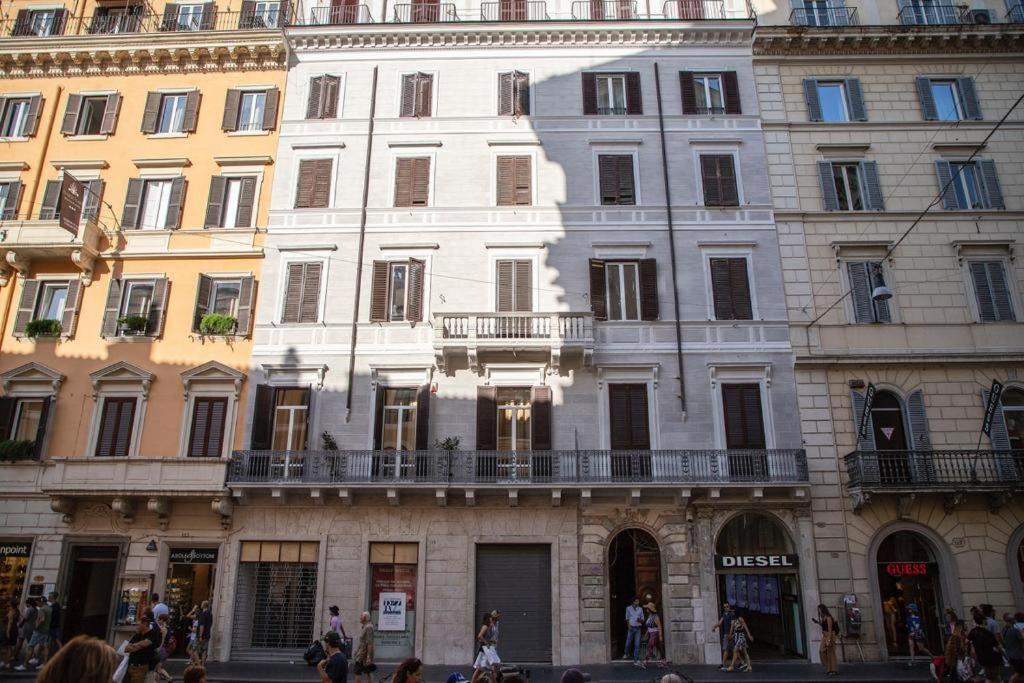 Hotel Relais De La Poste Rom Exterior foto